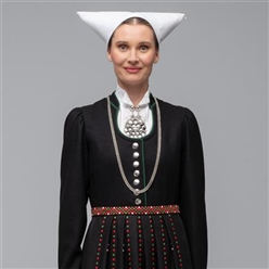 Bilde av Voss vinterbunad 